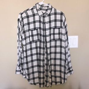 Mossimo black and white plaid flannel